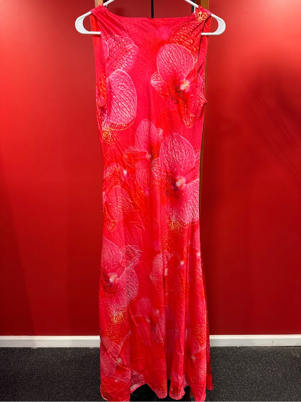 NWT Paper Heart Coral Floral Satin Cowl Neck Sleeveless Maxi Dress Size S - Picture 6 of 9